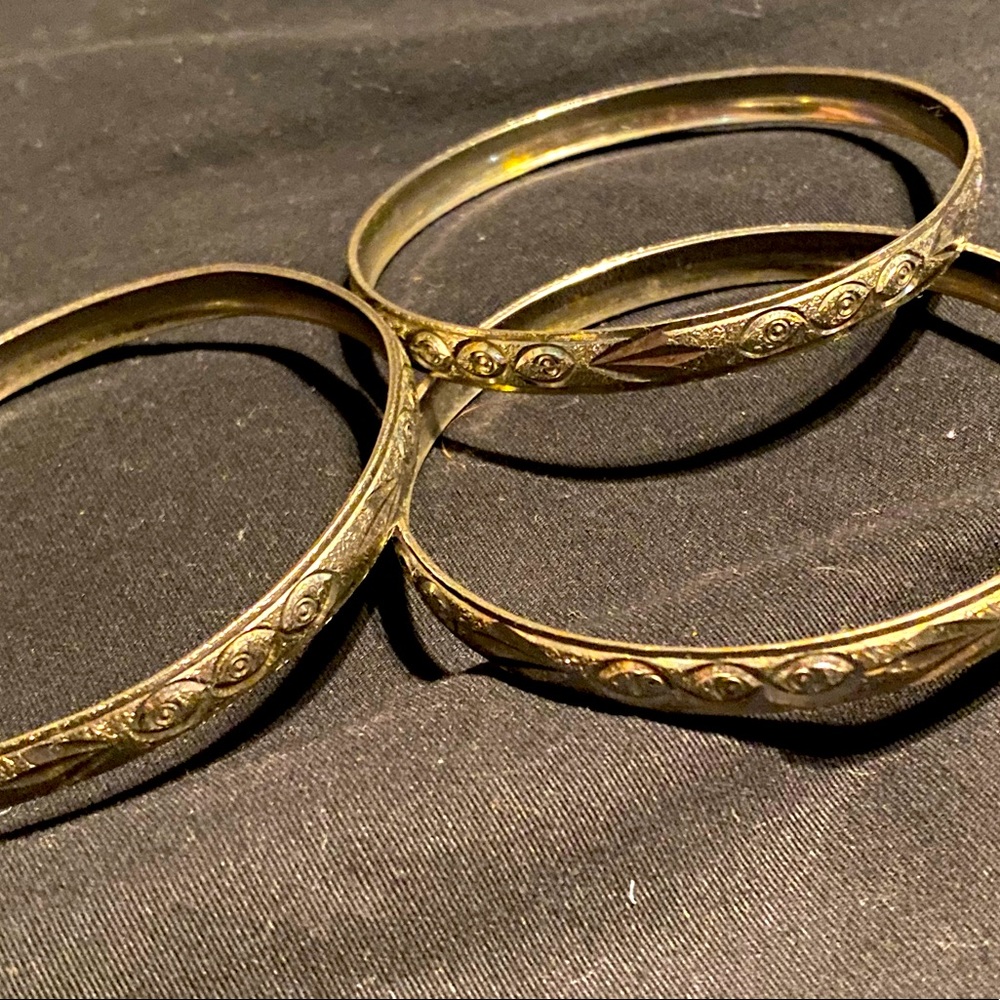 Gold bangle set